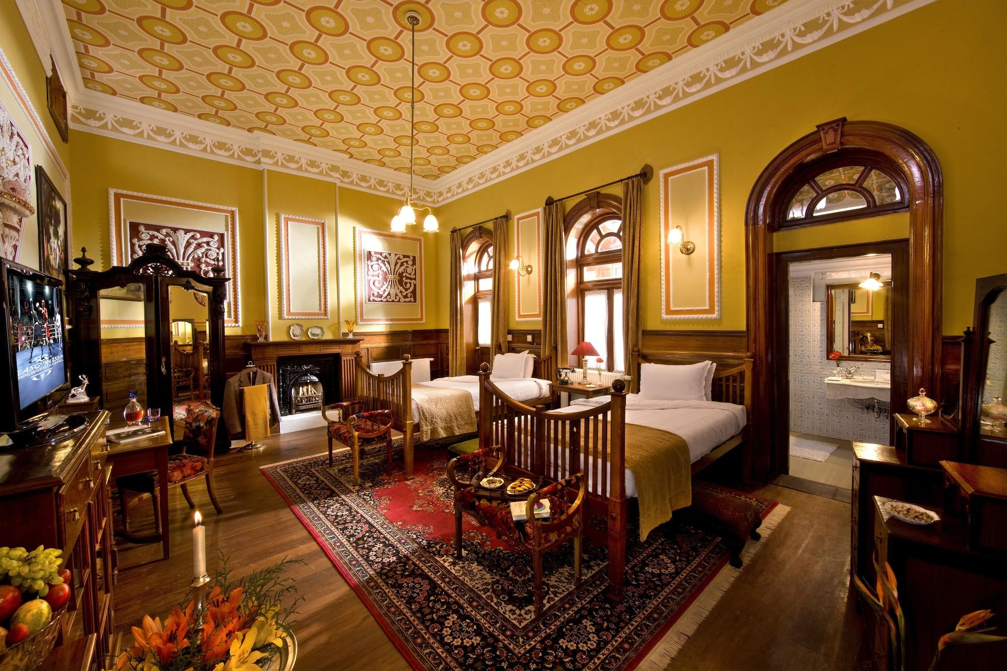 Welcomheritage Fernhills Royal Palace Ooty Ngoại thất bức ảnh