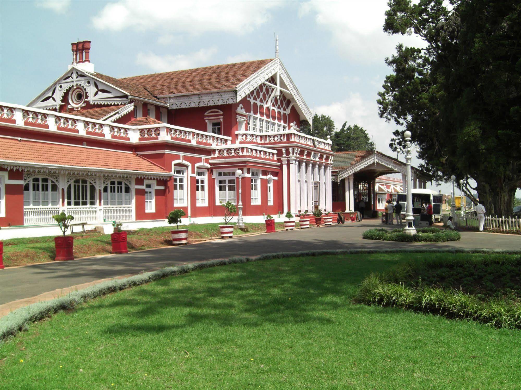 Welcomheritage Fernhills Royal Palace Ooty Ngoại thất bức ảnh