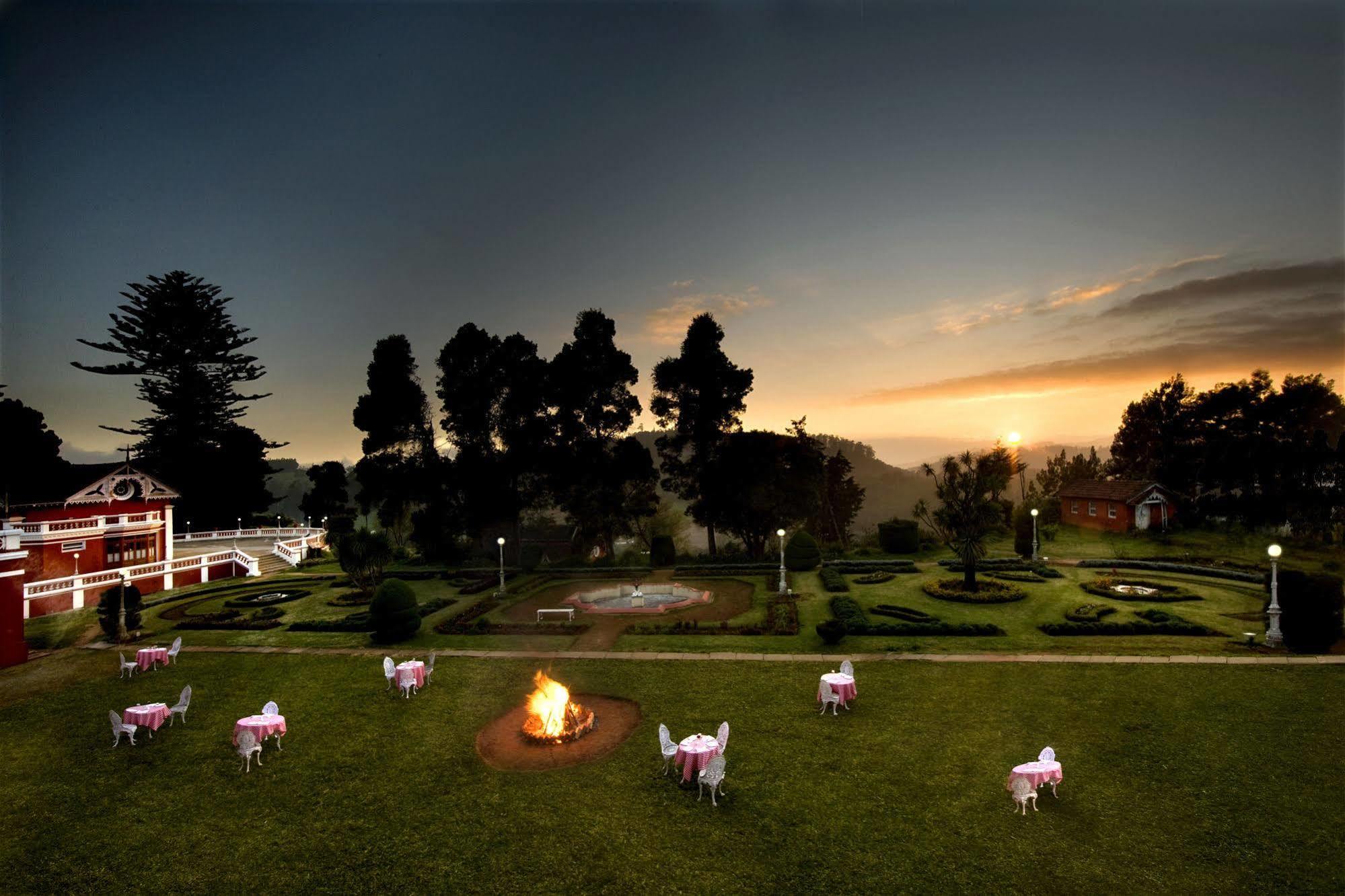 Welcomheritage Fernhills Royal Palace Ooty Ngoại thất bức ảnh